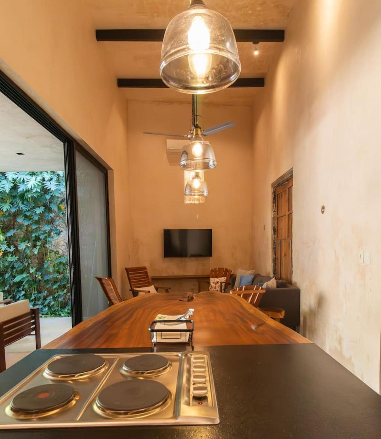 Casa Pepen By Kanaa - Colonial Luxury With A Private Outdoor Pool And Garden In