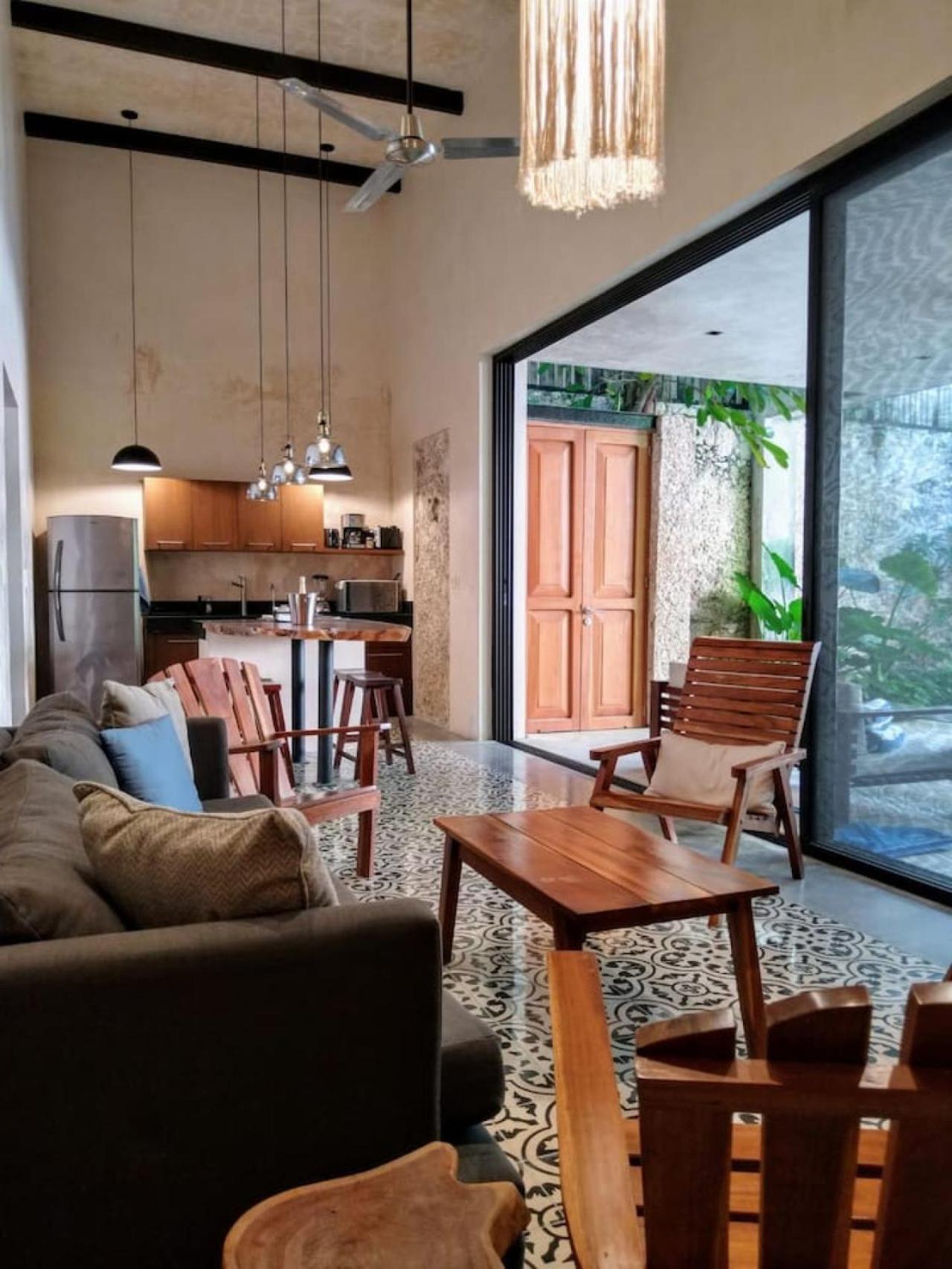 Casa Pepen By Kanaa - Colonial Luxury With A Private Outdoor Pool And Garden In